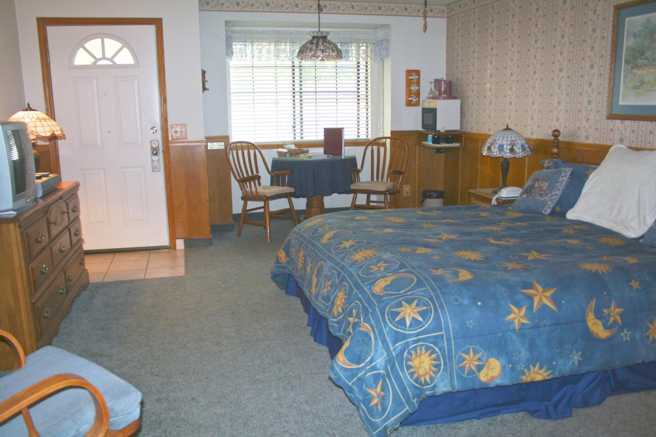 Captain's Cove Motel 3*