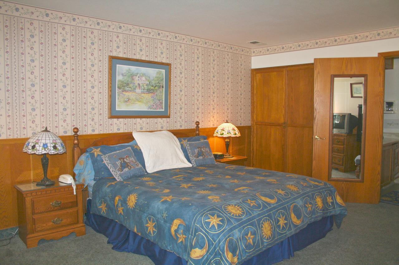 Captain's Cove 3*