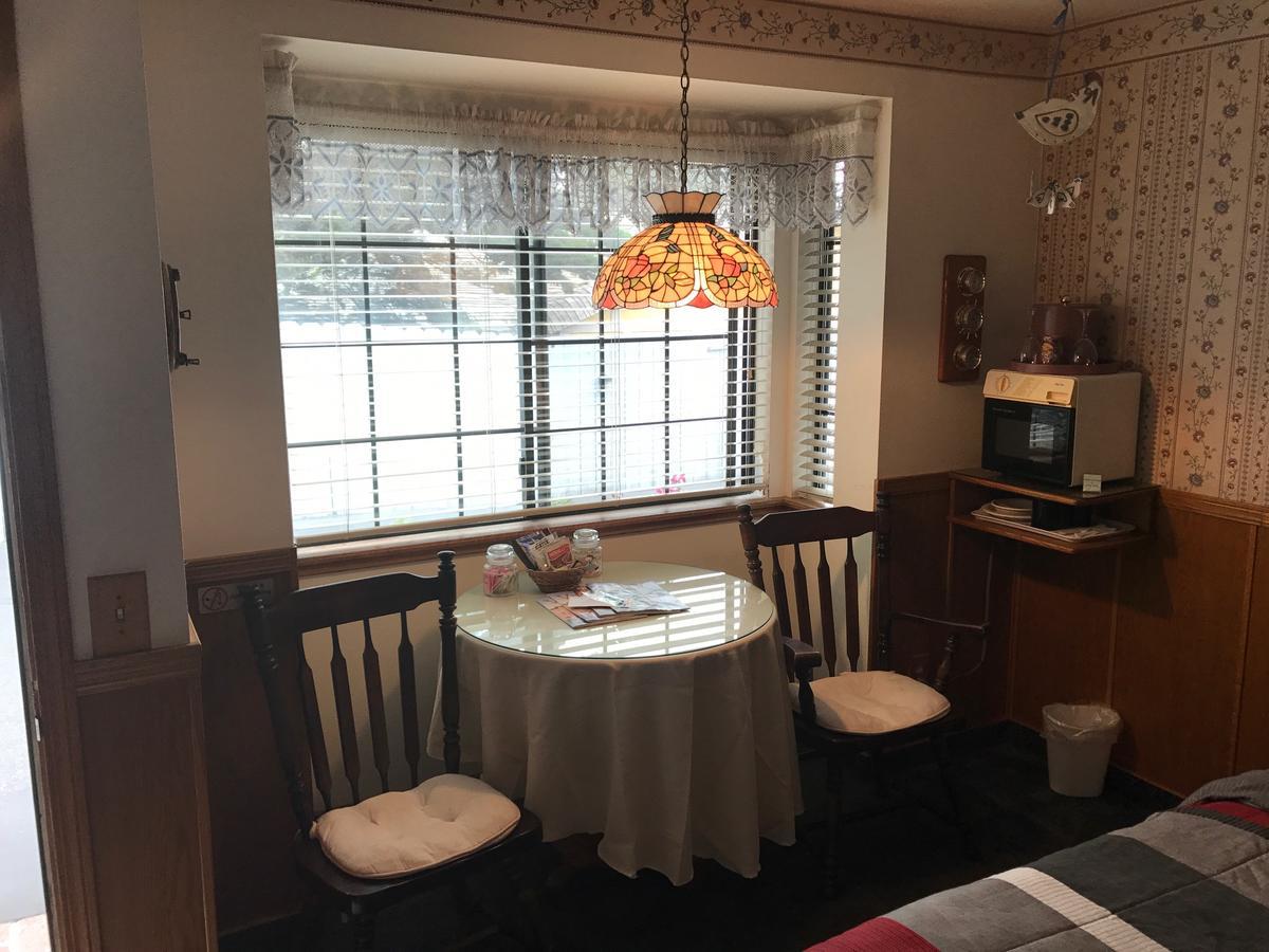 Captain's Cove 3*